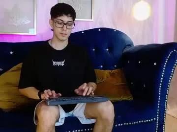 athancroy from Chaturbate