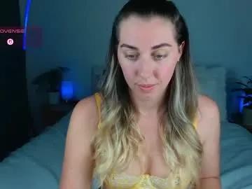 Aussielulu from Chaturbate