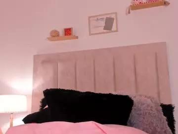 avaline_blanc from Chaturbate