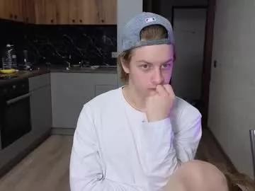 axaxax0axax from Chaturbate