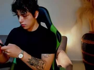 axelraven from Chaturbate is Freechat