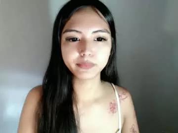 ayalvrs18 from Chaturbate