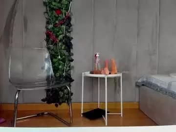 azaleeax from Chaturbate