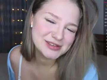 b_e_l_l_a__t_r_i_x from Chaturbate