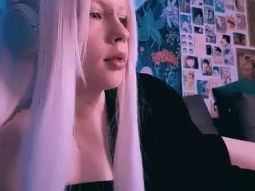 babe_moister from Chaturbate