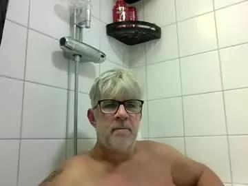 Baggelina75 from Chaturbate