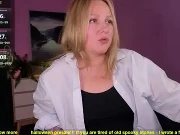 Bananarum from Chaturbate