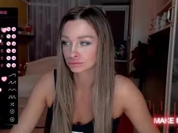 barbie_kiss1 from Chaturbate