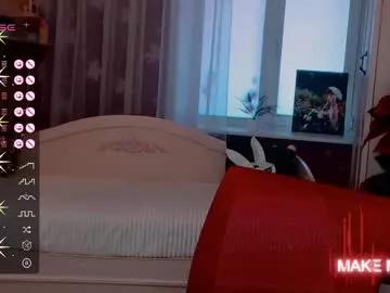 barbie_kiss1 from Chaturbate