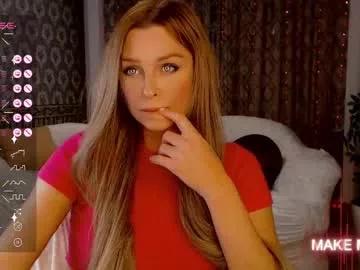 barbie_kiss1 from Chaturbate