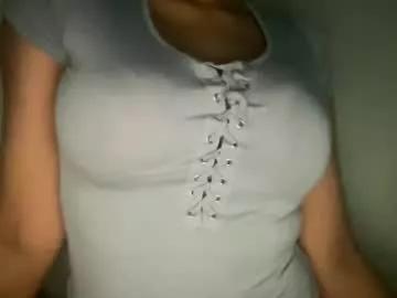 barbiebeautiful8 from Chaturbate