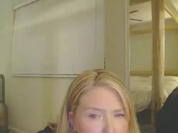 battle_blonde from Chaturbate