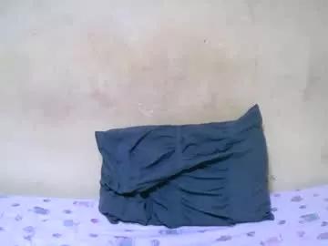 bella193999 from Chaturbate