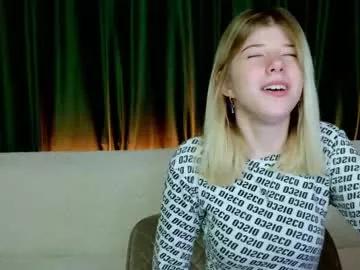 bella_amoury from Chaturbate