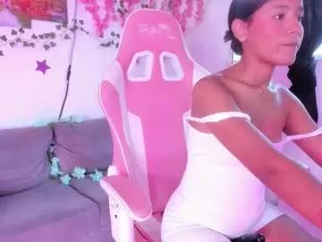 bella_browm from Chaturbate