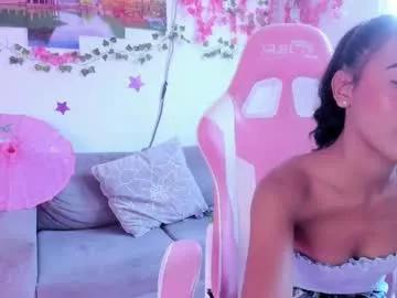 bella_browm from Chaturbate