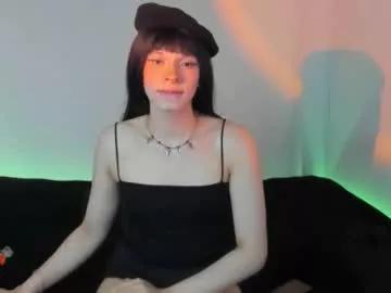 bella_cloe from Chaturbate