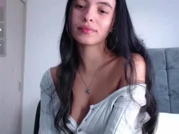 bella_musee from Chaturbate