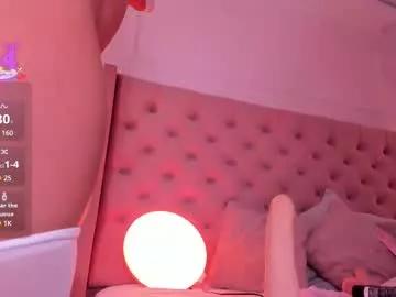 bella_rosse_cute_ from Chaturbate