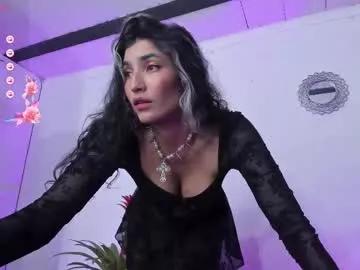 bella_thorne3 from Chaturbate