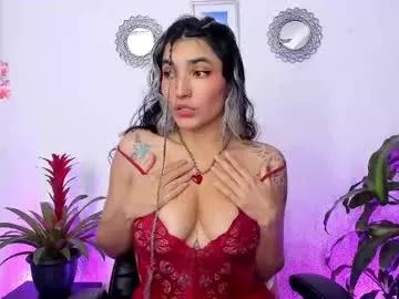 bella_thorne3 from Chaturbate