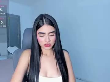 bellaastorm from Chaturbate