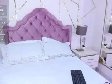 bellaastorm from Chaturbate