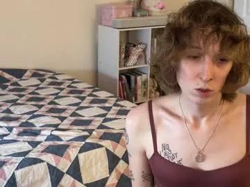 bellababy444 from Chaturbate