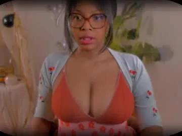 bellablakes18 from Chaturbate