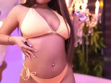 Bellanoirre from Chaturbate