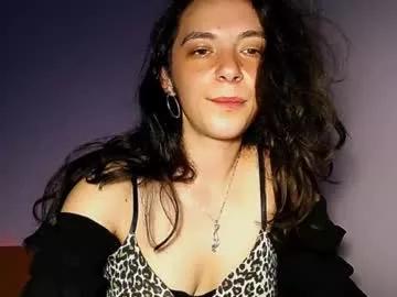 bellaqueen0701 from Chaturbate