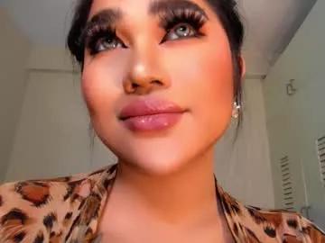 bellaswildcummer from Chaturbate