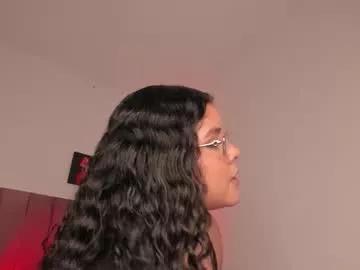 bellaxtar from Chaturbate