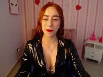 belle_fiore_ch from Chaturbate