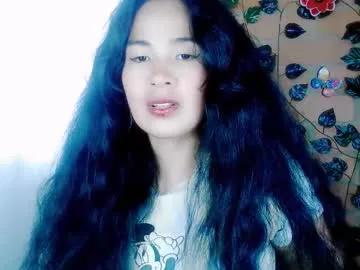 belly_silky from Chaturbate