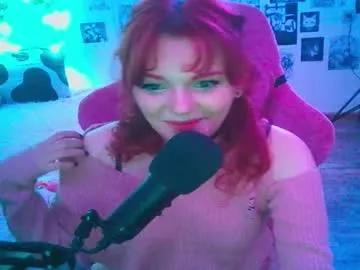 Berriekitten from Chaturbate