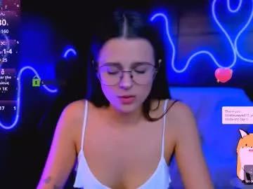 berry_alma from Chaturbate