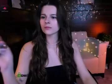 berry_alma from Chaturbate