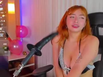 beverlylarson from Chaturbate