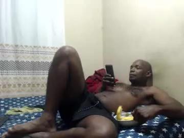 bigbeerblackxxl from Chaturbate
