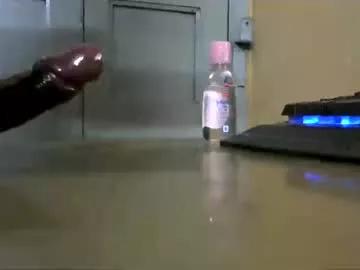 bigblackcockx from Chaturbate