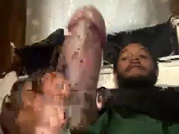 bigblkdick4wife2 from Chaturbate