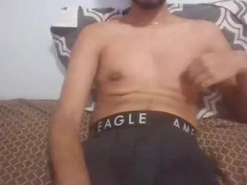 Bigdickdaddyfuxker from Chaturbate