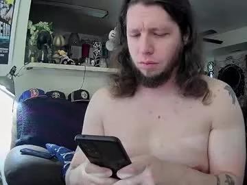 biggerisbetter21 from Chaturbate