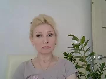 binitris_candy from Chaturbate