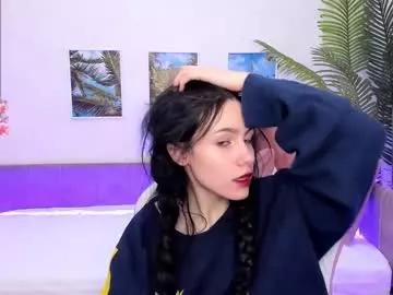 bluberry_bri from Chaturbate