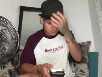 bob_pettersonn from Chaturbate
