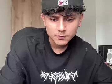 bob_pettersonn from Chaturbate