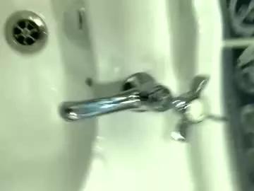 bobs110 from Chaturbate