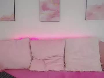 bonn_glow from Chaturbate